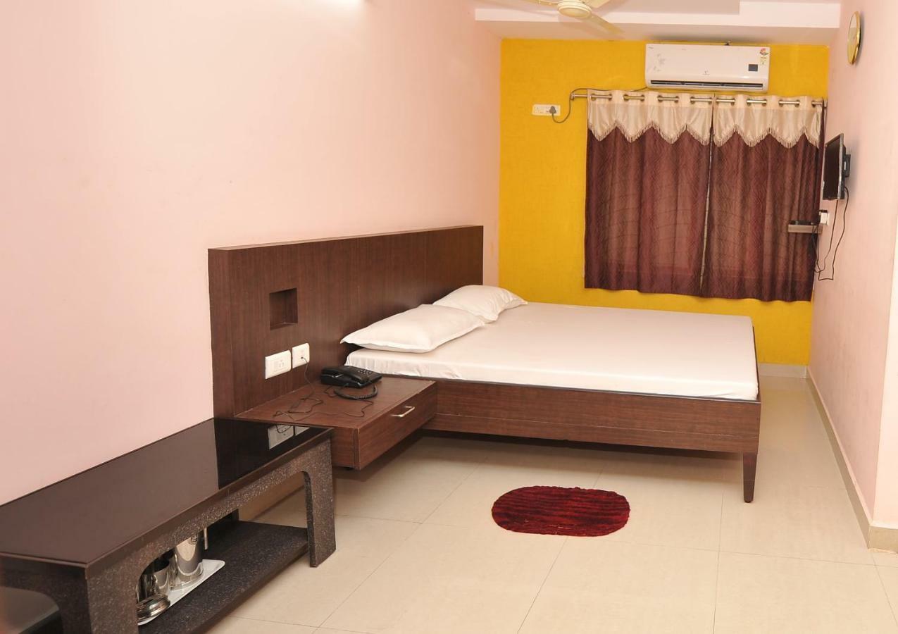 Shree Lakshmi Guest House Visakhapatnam Zewnętrze zdjęcie